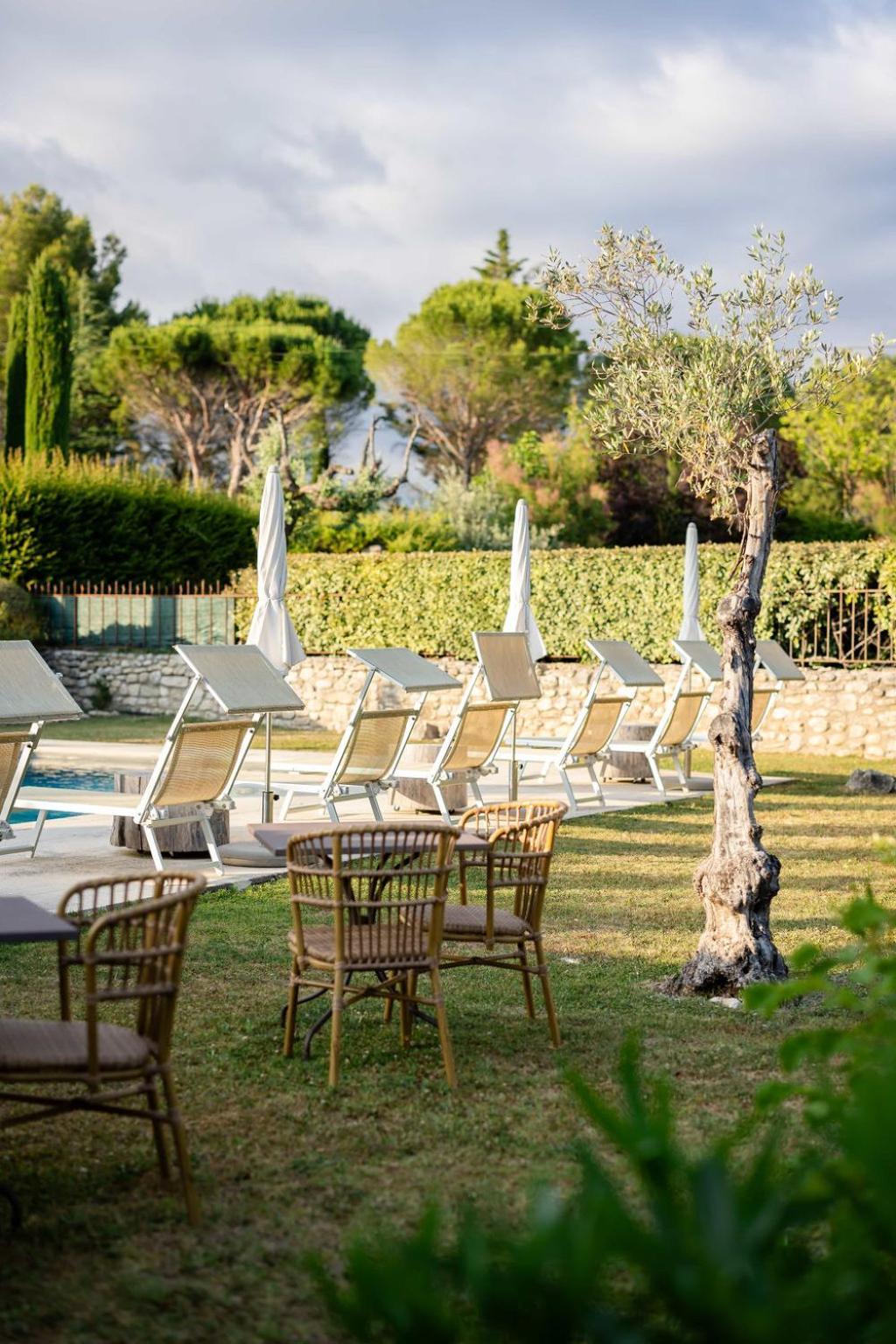 Hotel La Ferme De La Huppe Gordes